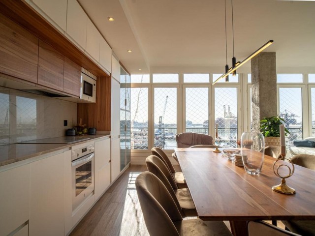 5 Bedrooms Apartment in Málaga Centro