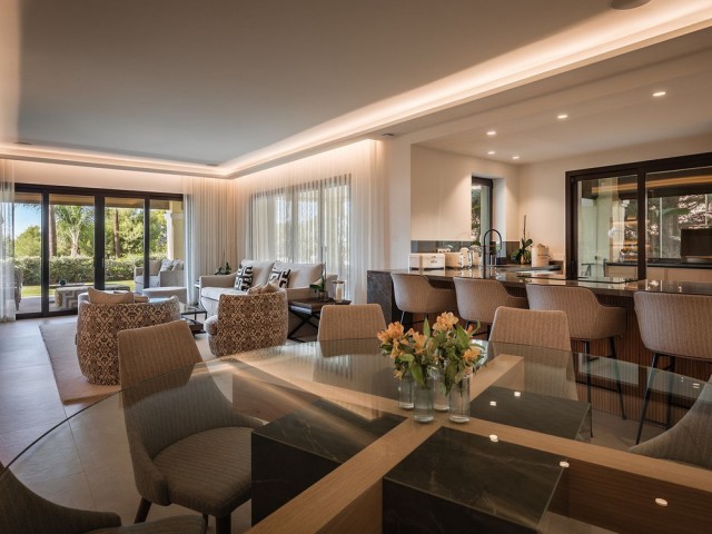 4 Soveroms Leilighet i Nueva Andalucía