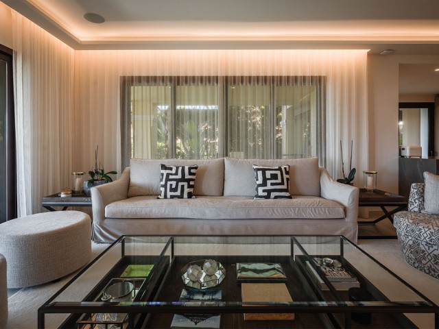 4 Soveroms Leilighet i Nueva Andalucía