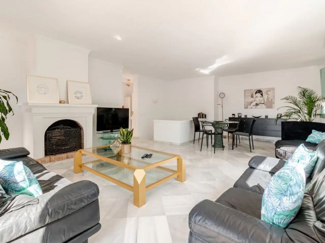 4 Bedrooms Villa in Nagüeles