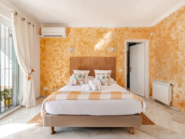 4 Bedrooms Villa in Nagüeles