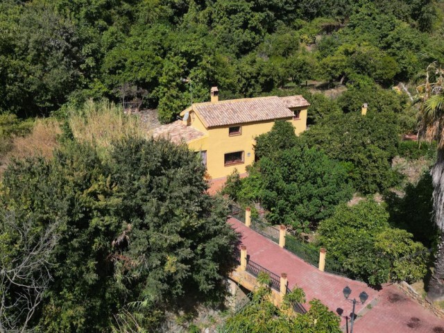 3 Schlafzimmer Villa in Ojén