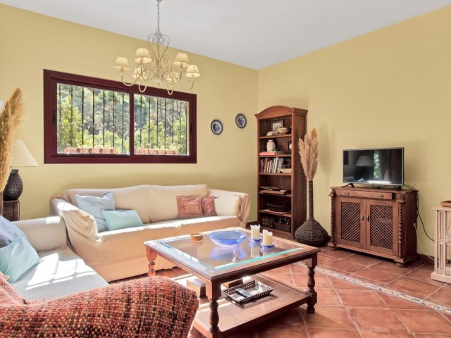 3 Schlafzimmer Villa in Ojén