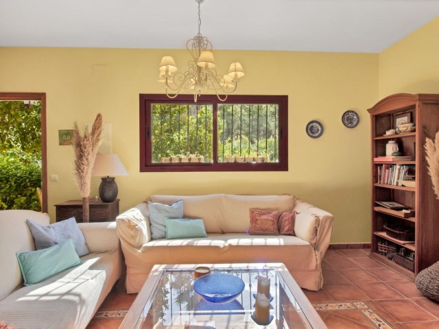 3 Schlafzimmer Villa in Ojén