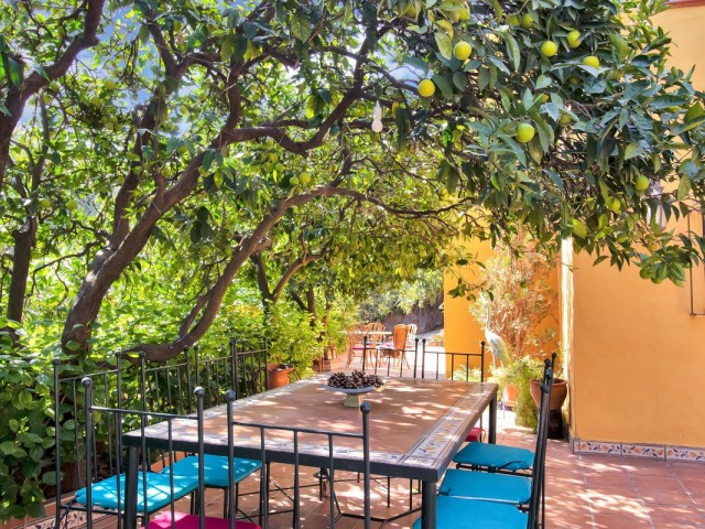 3 Bedrooms Villa in Ojén