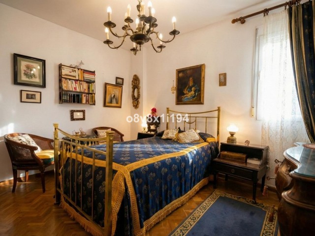 4 Bedrooms Apartment in Málaga