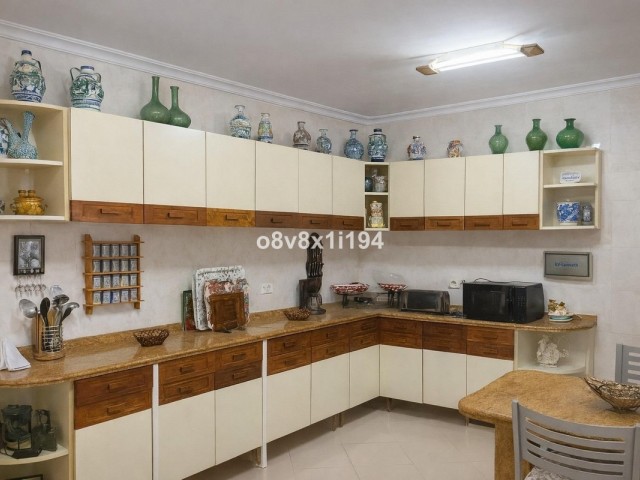 4 Bedrooms Apartment in Málaga