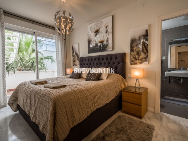 Penthouse, Torrequebrada, R5272009