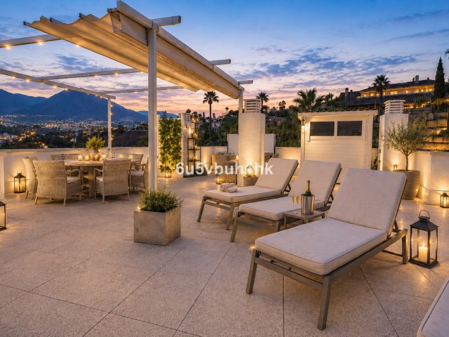 Penthouse, Torrequebrada, R5272009