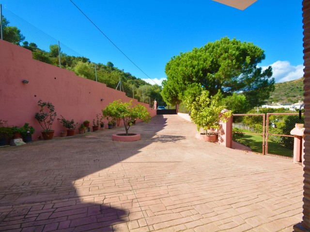 Villa, Marbella, R5272687