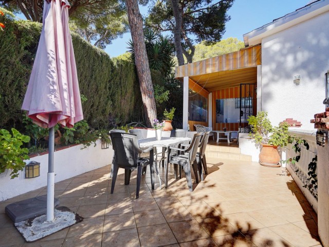 3 Bedrooms Villa in Calahonda