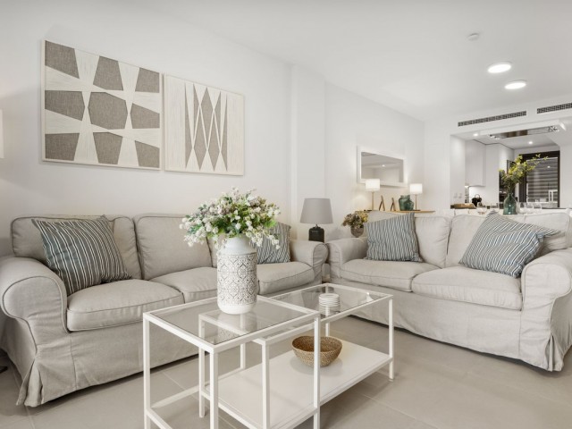 Lägenhet, Calanova Golf, R5283940