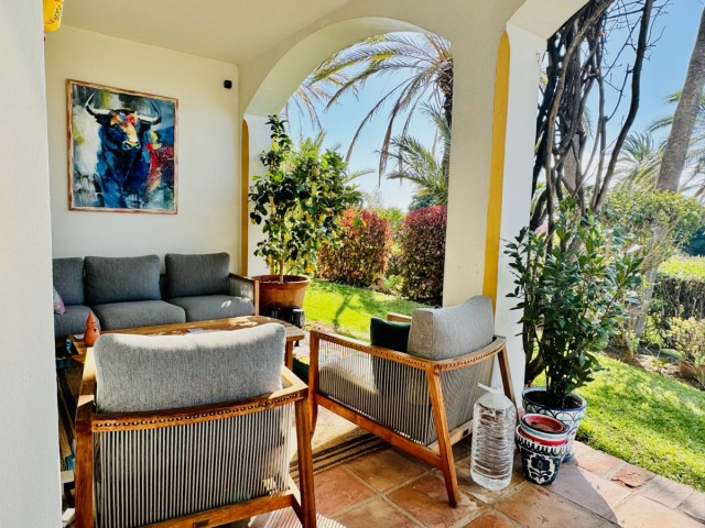 4 Bedrooms Townhouse in Estepona