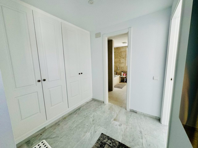 4 Bedrooms Townhouse in Estepona