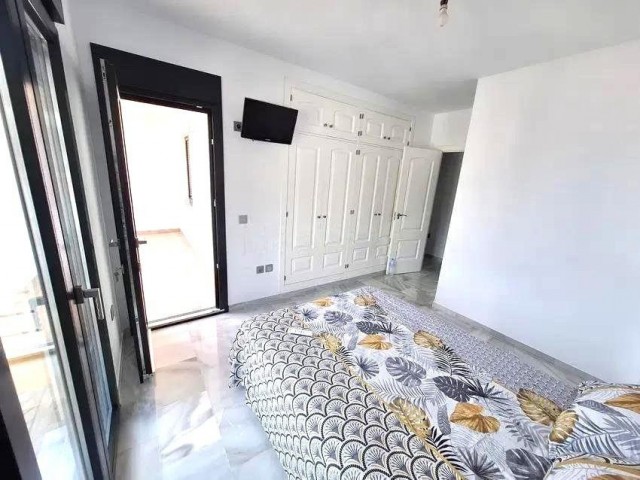 3 Makuuhuoneen Rivitalo Benalmadena