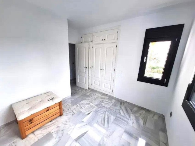 3 Makuuhuoneen Rivitalo Benalmadena