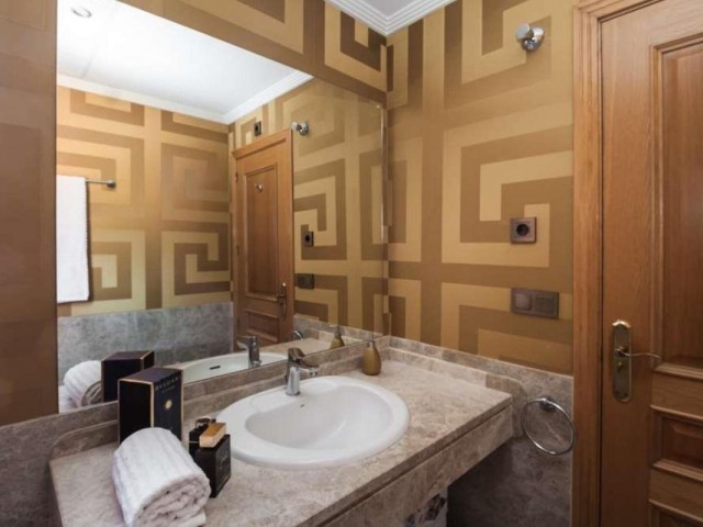 3 Bedrooms Villa in Marbella