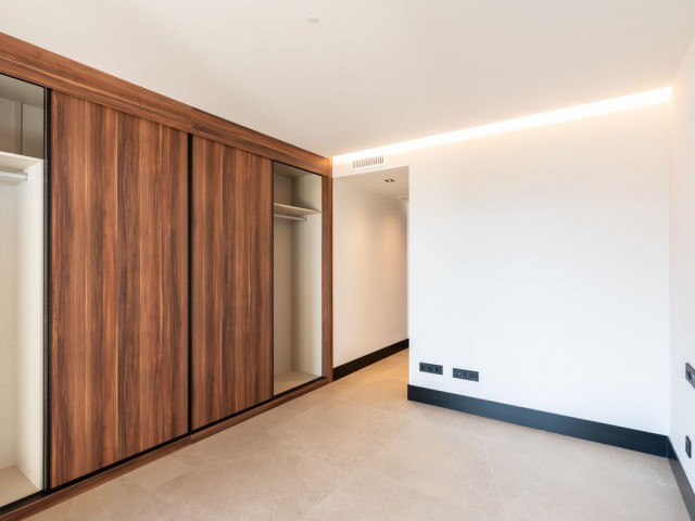 2 Soveroms Leilighet i Nueva Andalucía