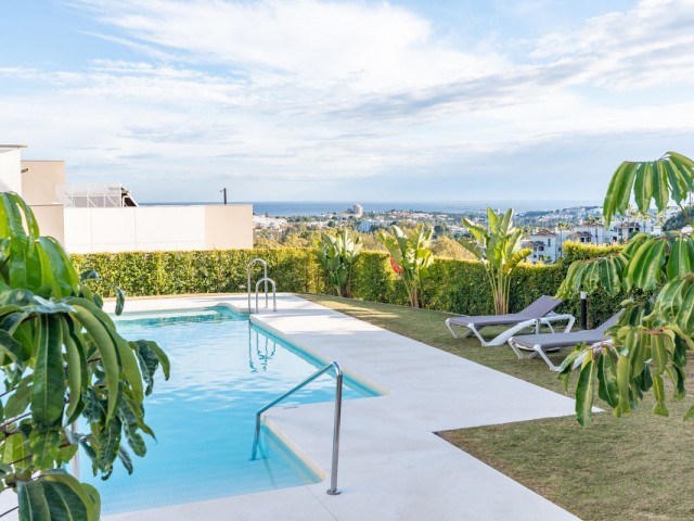 2 Soveroms Leilighet i Nueva Andalucía