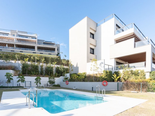 2 Soveroms Leilighet i Nueva Andalucía