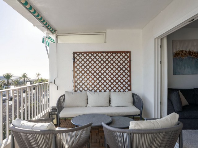 Penthouse avec 3 Chambres  à Nueva Andalucía