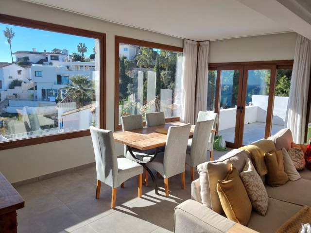 5 Bedrooms Villa in Benalmadena