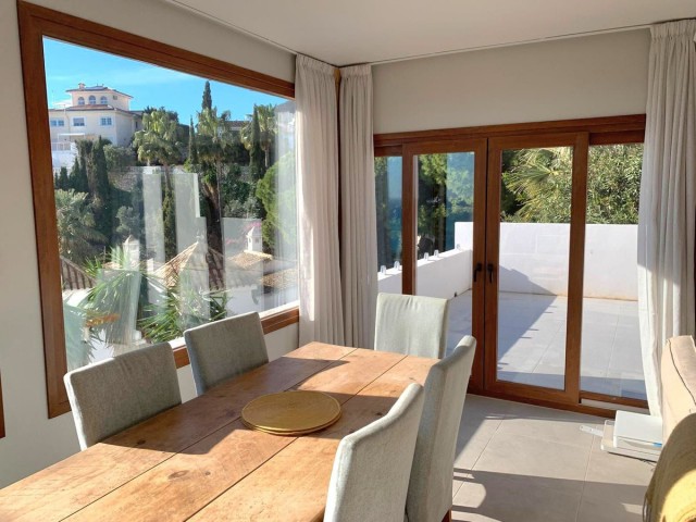 5 Bedrooms Villa in Benalmadena