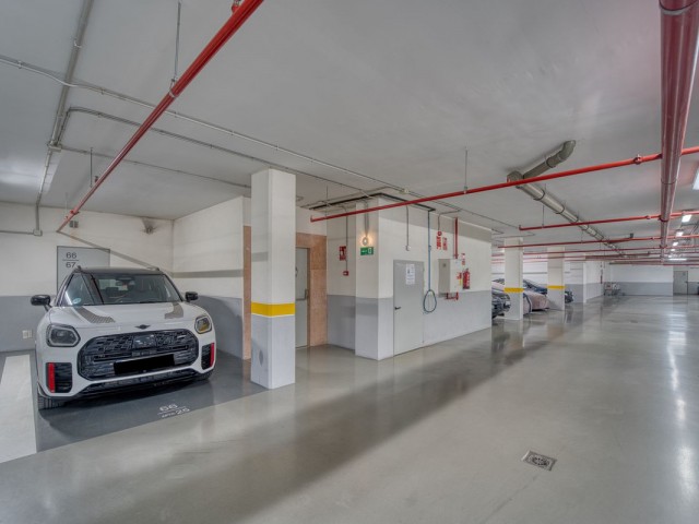 2 Bedrooms Apartment in Nueva Andalucía