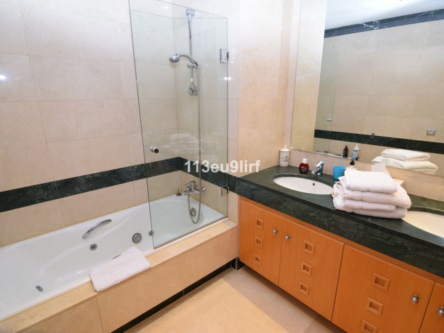 2 Bedrooms Apartment in La Cala Golf