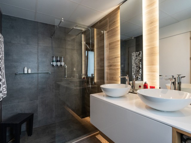 3 Bedrooms Villa in Cerros del Aguila