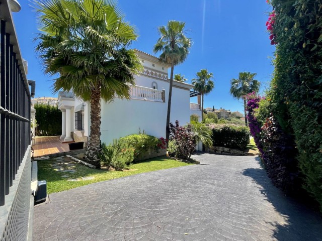 4 Makuuhuoneen Huvila Mijas Golf