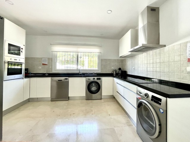 4 Makuuhuoneen Huvila Mijas Golf