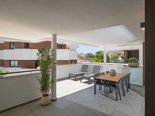 3 Bedrooms Apartment in Estepona