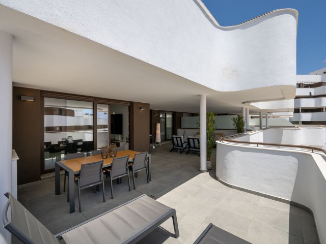 3 Bedrooms Apartment in Estepona