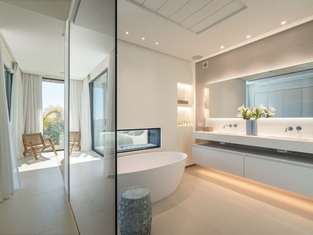 5 Bedrooms Villa in Carib Playa