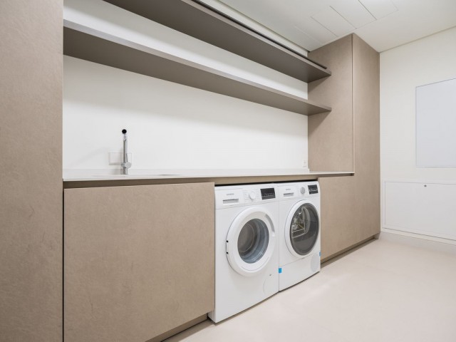 5 Bedrooms Villa in Carib Playa