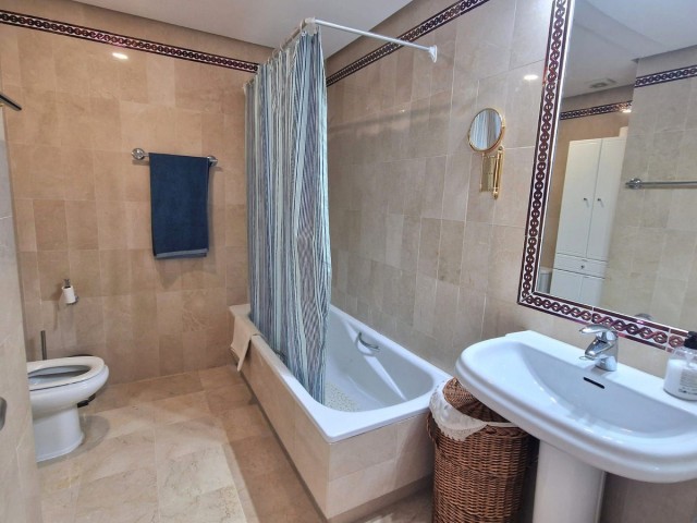 2 Bedrooms Townhouse in Casares Playa