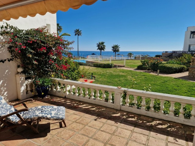 2 Slaapkamer Rijtjeshuis in Casares Playa