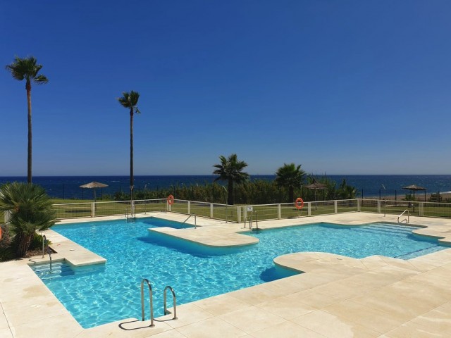 2 Slaapkamer Rijtjeshuis in Casares Playa