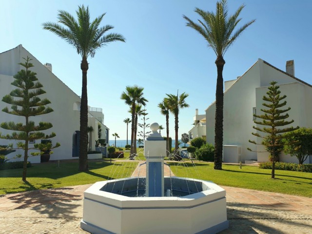 2 Soveroms Rekkehus i Casares Playa