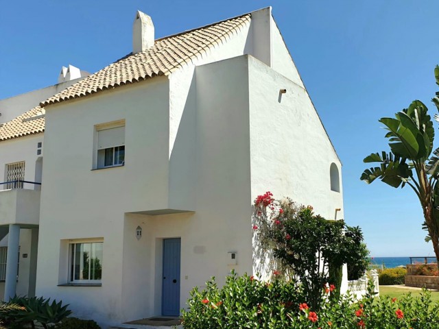 2 Soveroms Rekkehus i Casares Playa
