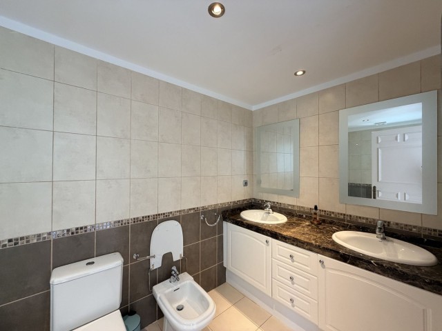 2 Bedrooms Apartment in La Quinta