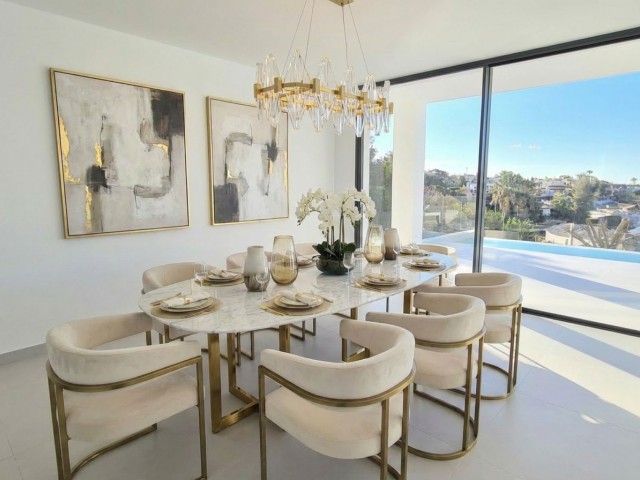 3 Makuuhuoneen Huvila Cerros del Aguila