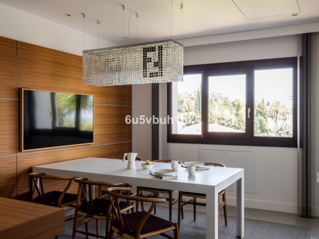 Villa con 7 Dormitorios  en Hacienda Las Chapas