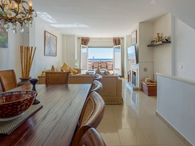 4 Schlafzimmer Reihenhaus in Estepona