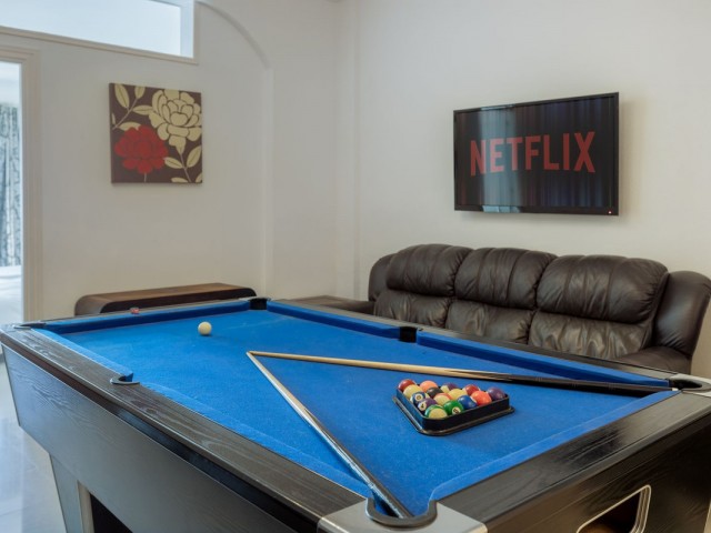 4 Schlafzimmer Reihenhaus in Estepona