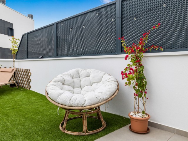 2 Bedrooms Apartment in Estepona