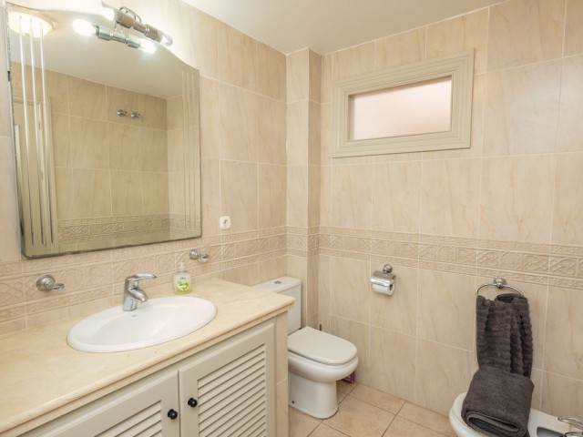 4 Schlafzimmer Reihenhaus in Riviera del Sol