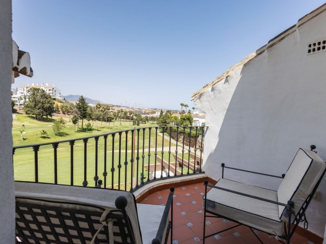 Maison mitoyenne avec 4 Chambres  à Riviera del Sol