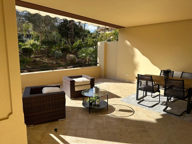 2 Bedrooms Apartment in Sotogrande Alto